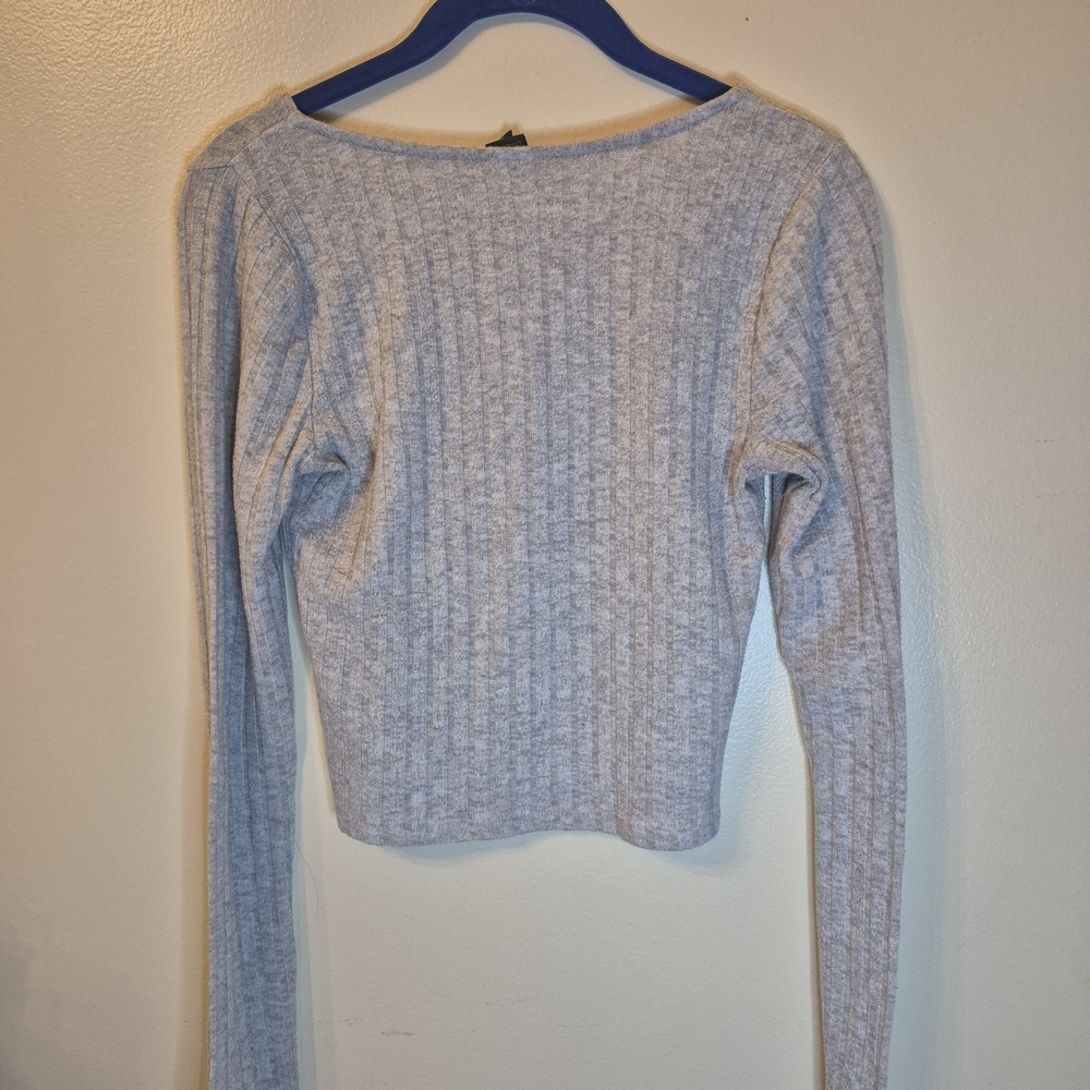 Light Gray Ribbed Henley Long Sleeve Top - Picture 7 of 11
